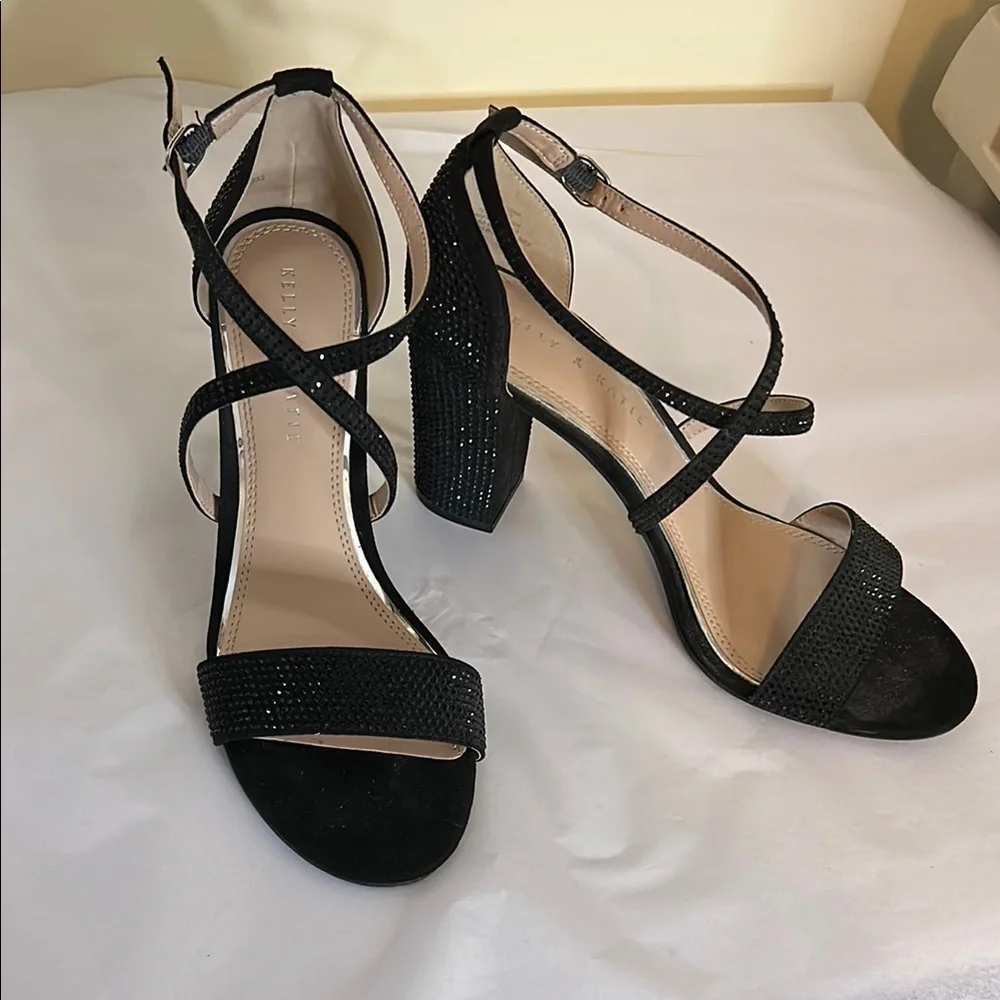 Kelly and Kate Paloona Elegant Black Rhinestone Strappy Sandals Block Heel 9